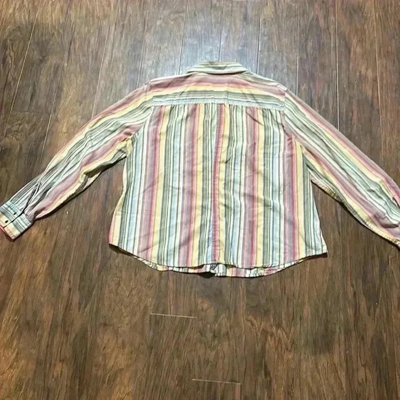 I.E. Relaxed Button Down - Picture 5 of 5